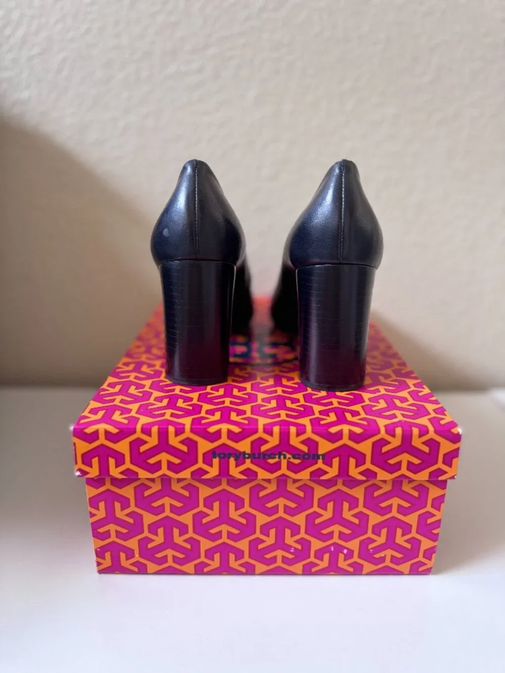 Tory Burch heels be